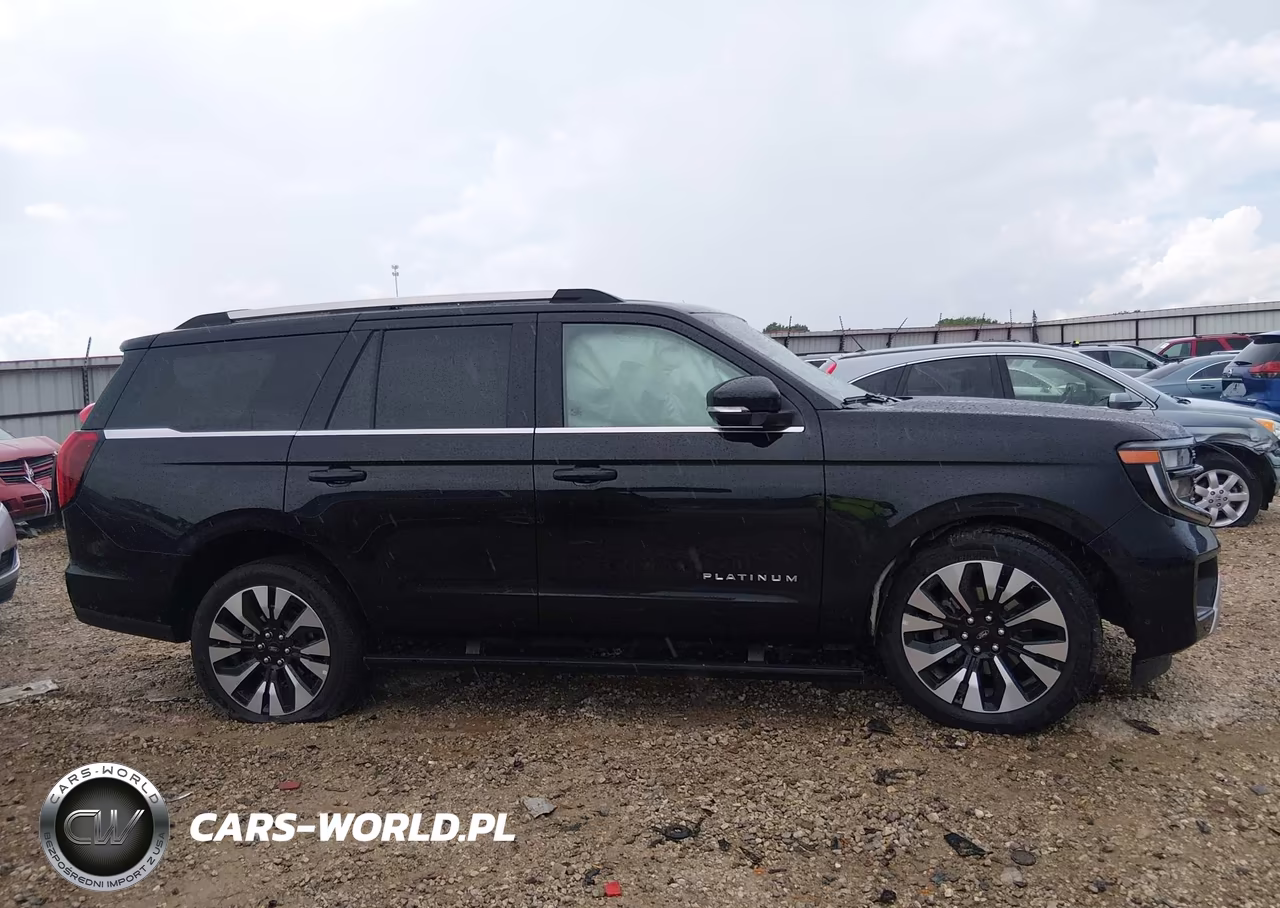 2025 Ford Expedition Platinum VIN:1FMJU1M86SEA37165 - 13