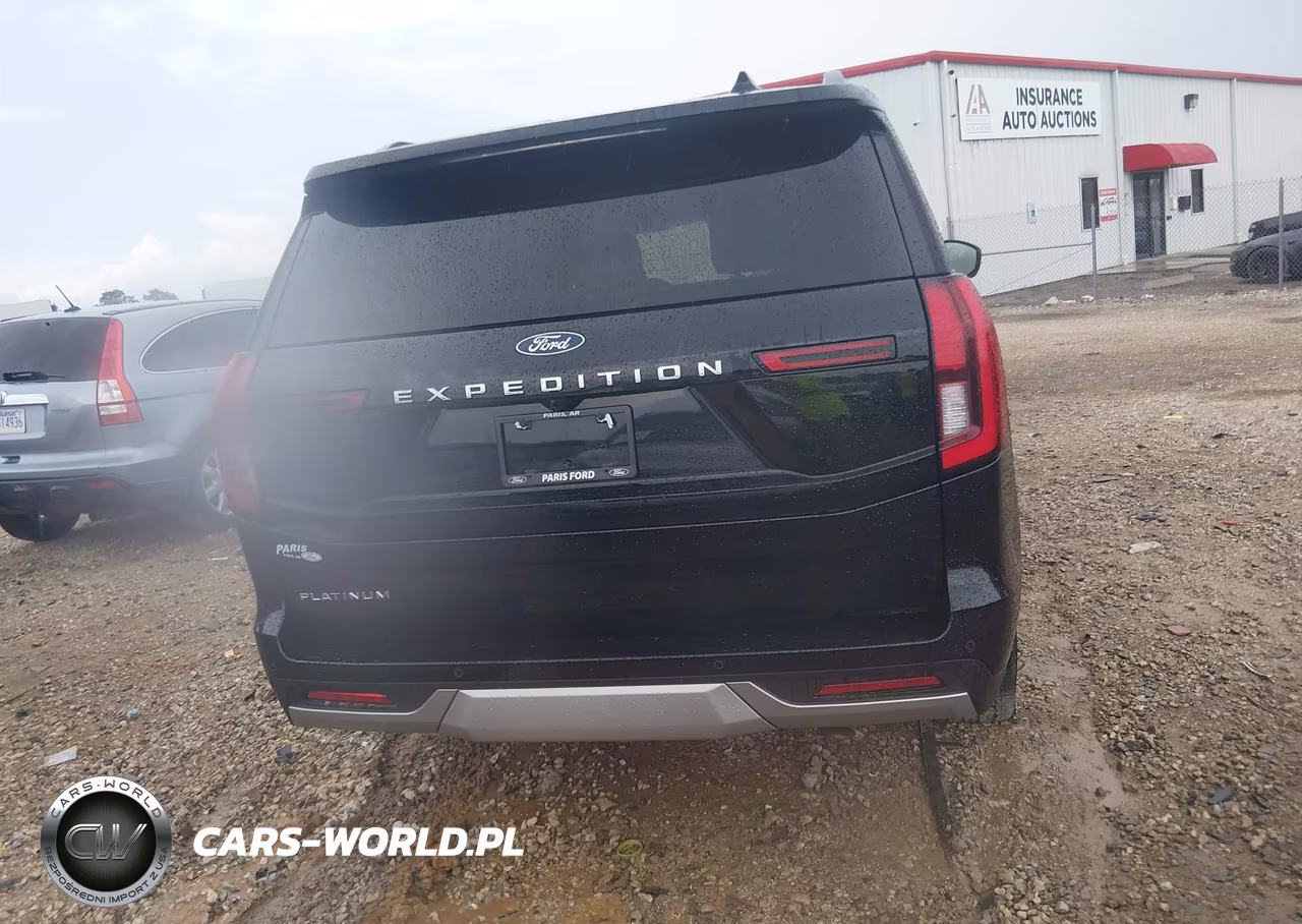 2025 Ford Expedition Platinum VIN:1FMJU1M86SEA37165 - 16