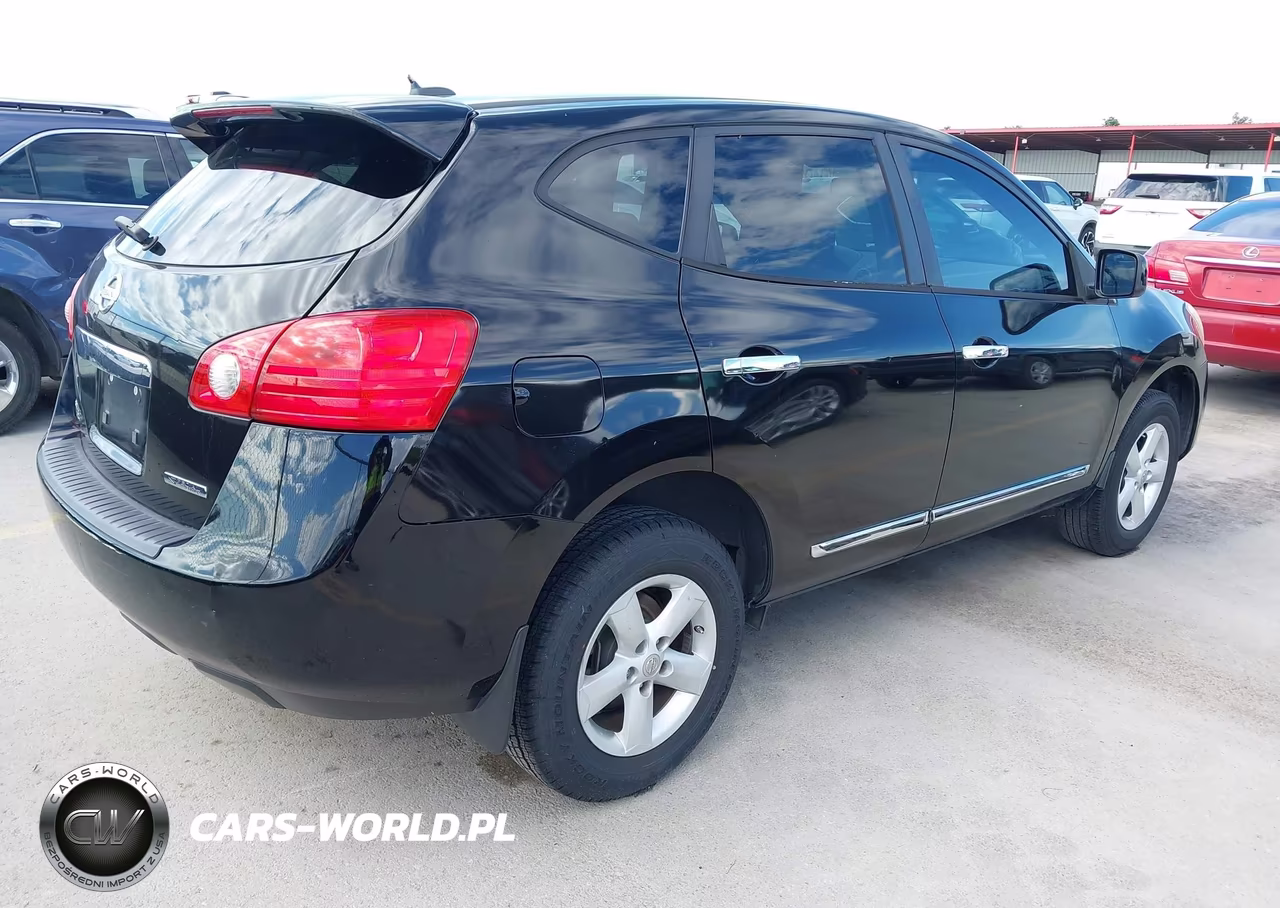 2013 Nissan Rogue S VIN:JN8AS5MT7DW042317 - 4