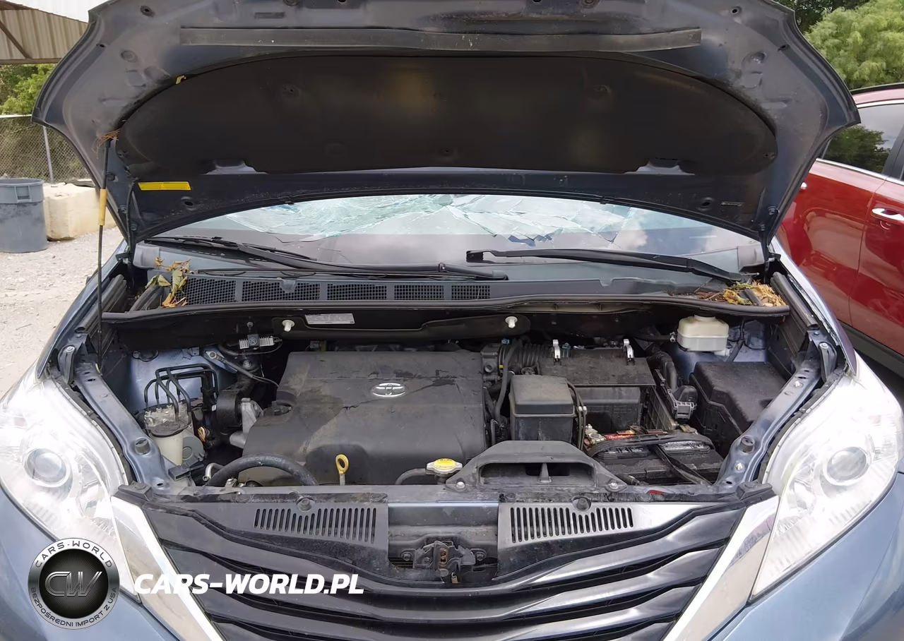 2013 Toyota Sienna Le V6 8 Passenger VIN:5TDKK3DC4DS372565 - 10