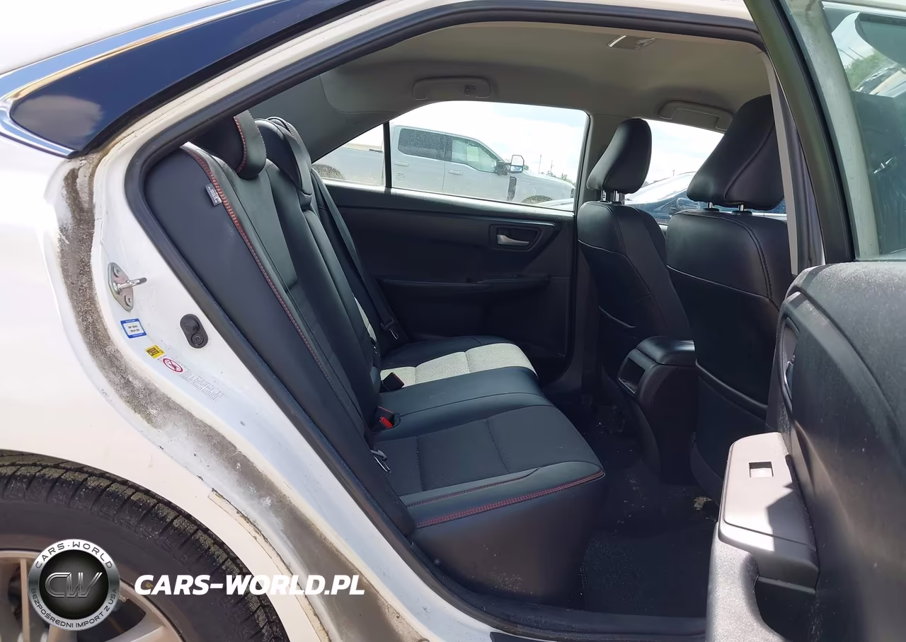 2016 Toyota Camry Se VIN:4T1BF1FK7GU189122 - 13