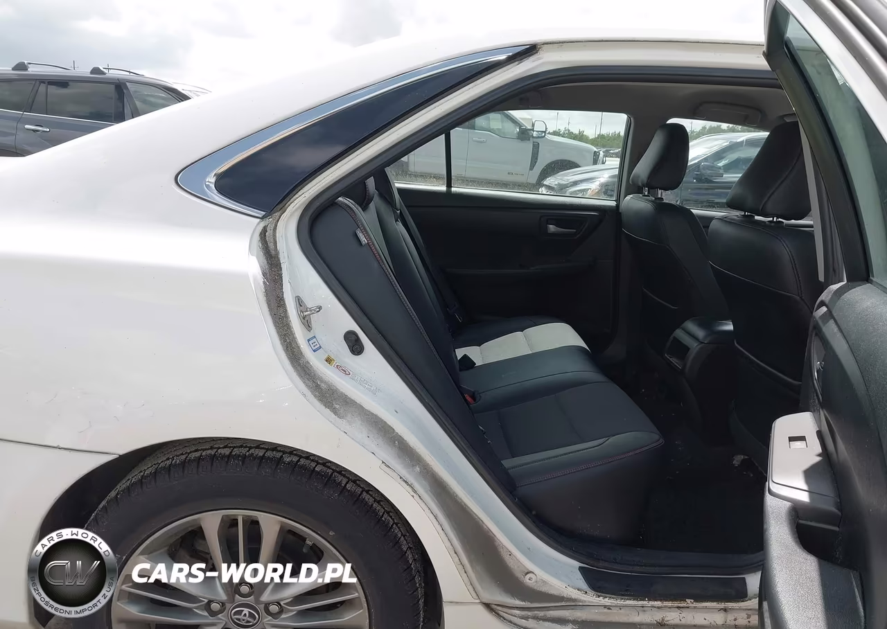 2016 Toyota Camry Se VIN:4T1BF1FK7GU189122 - 8