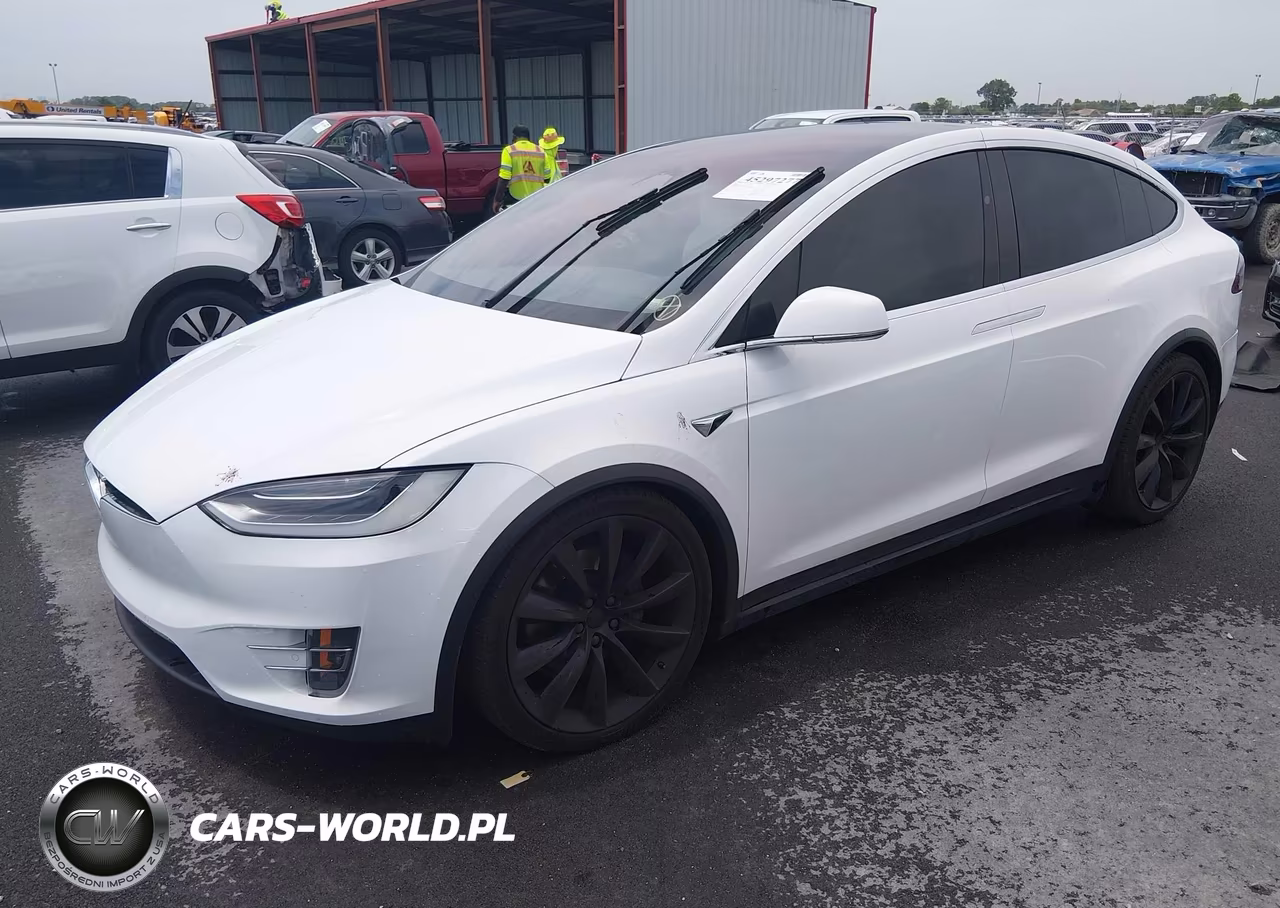 2017 Tesla Model X 100D-75D-90D VIN:5YJXCBE27HF024899 - 4