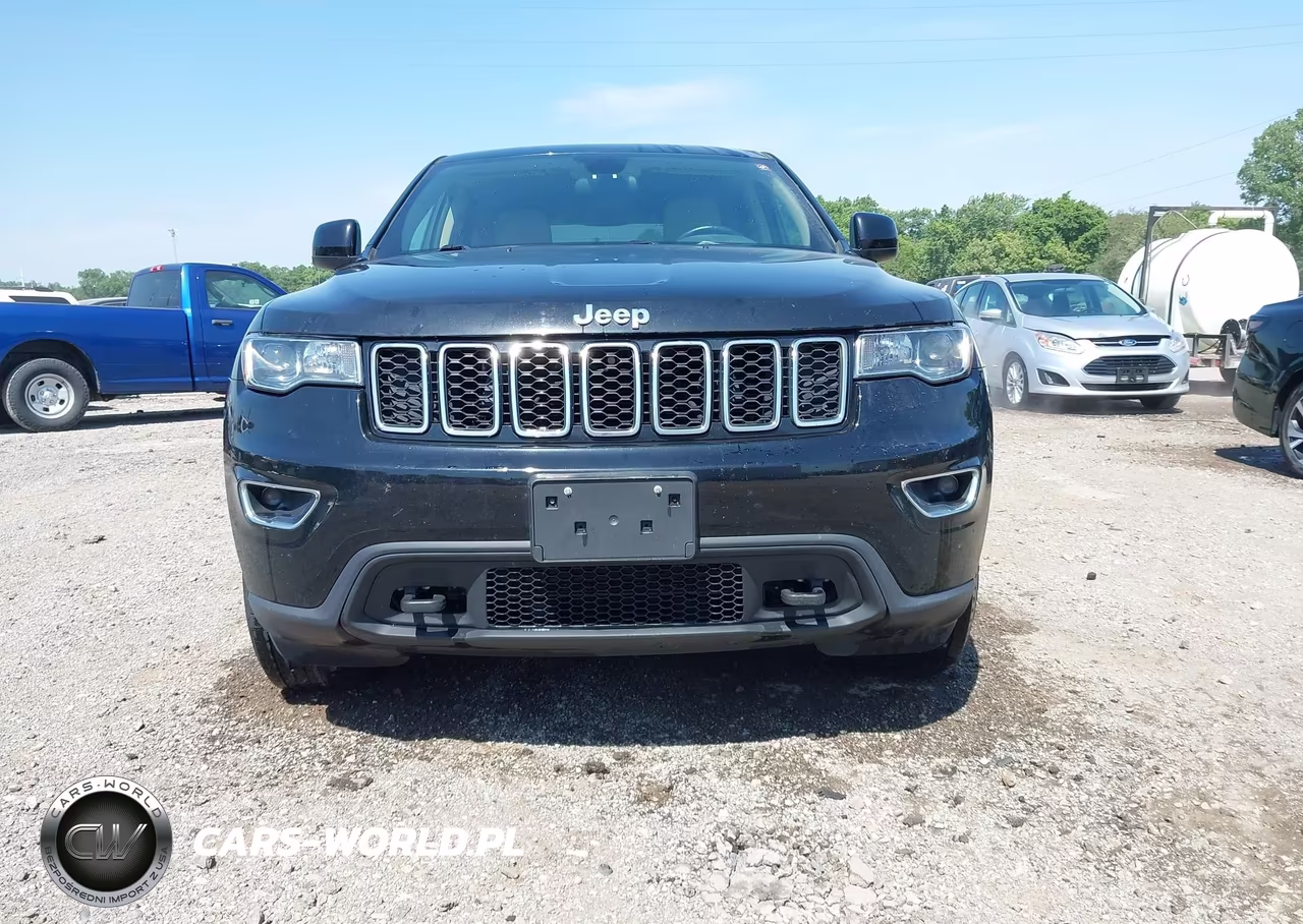 2019 Jeep Grand Cherokee Laredo E 4X4 VIN:1C4RJFAG5KC754158 - 12