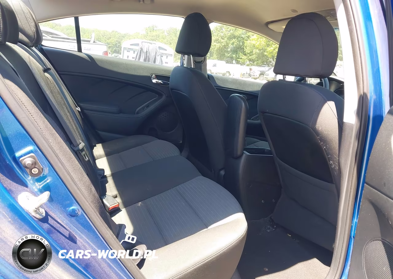 2015 Kia Forte Lx VIN:KNAFX4A66F5307522 - 8