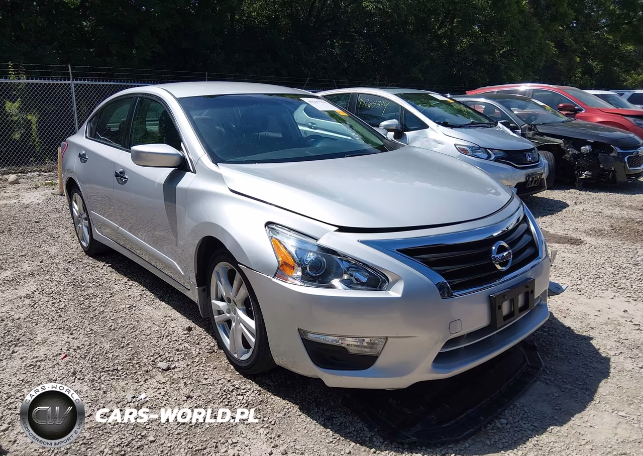 2013 Nissan Altima 3.5 S – zdjęcie 1 z 18
