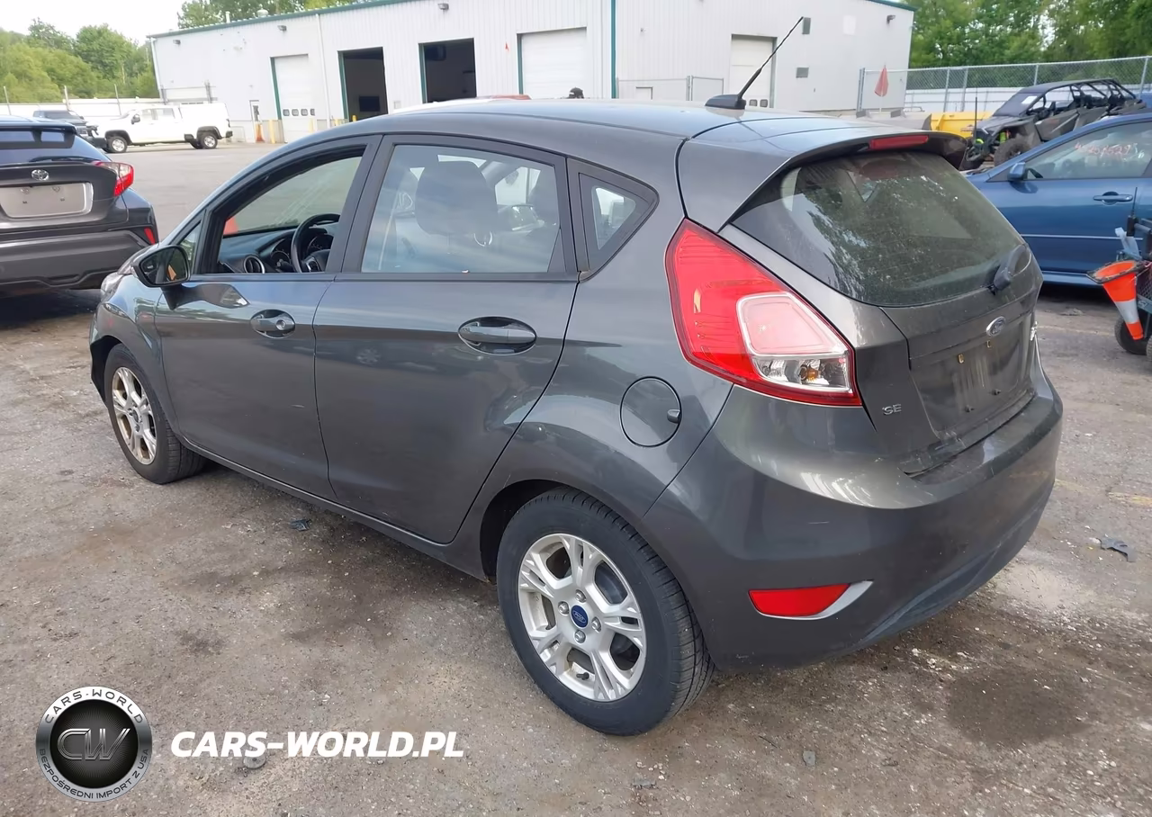 2015 Ford Fiesta Se VIN:3FADP4EJ1FM224282 - 3