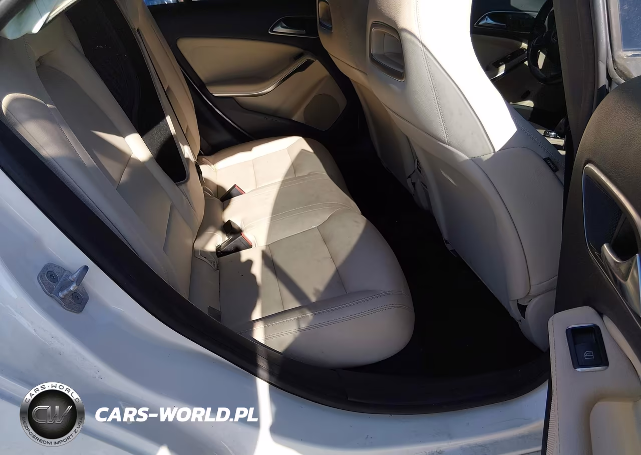 2015 Mercedes-Benz Cla 250 VIN:WDDSJ4EB6FN214807 - 8