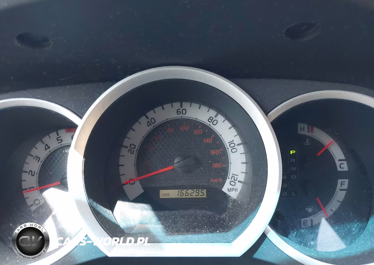 2015 Toyota Tacoma Base V6 VIN:5TFMU4FN5FX030191 - 7