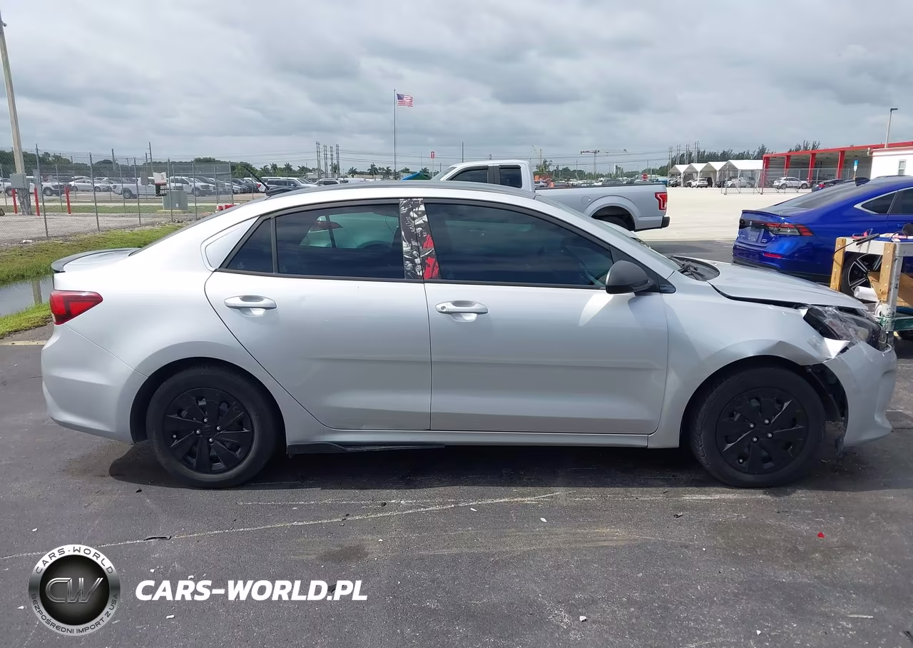 2018 Kia Rio Lx VIN:3KPA24AB9JE079893 - 13