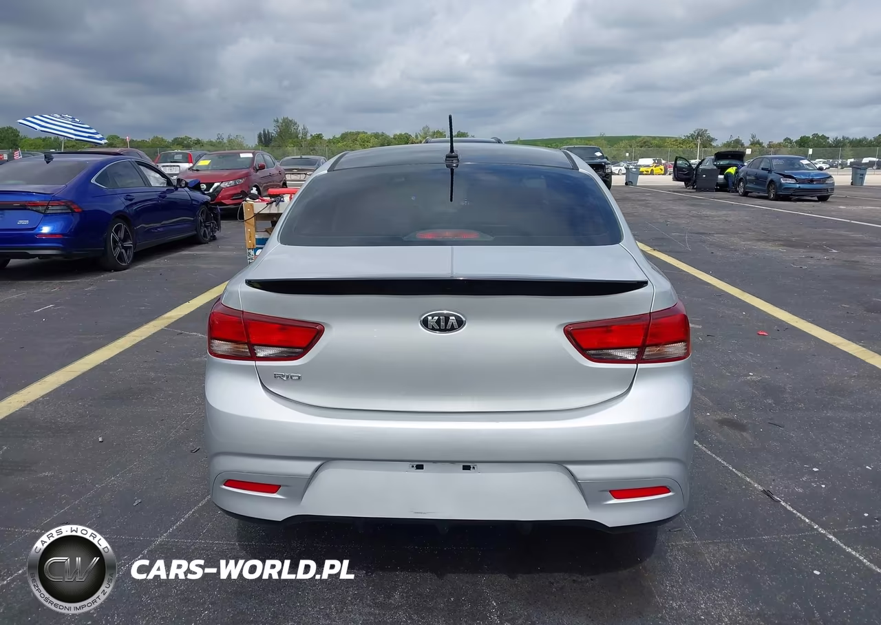2018 Kia Rio Lx VIN:3KPA24AB9JE079893 - 16
