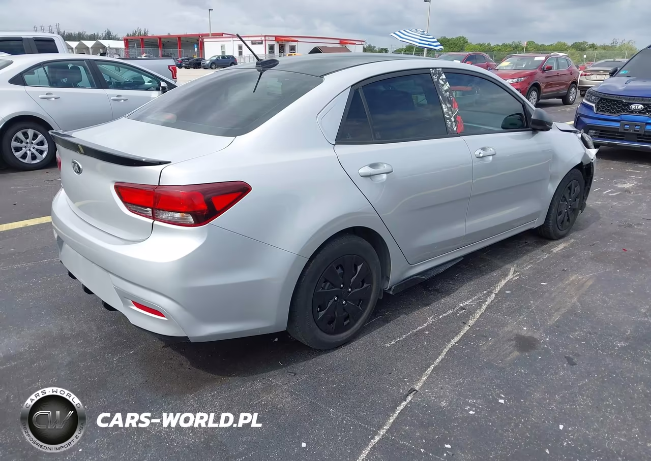 2018 Kia Rio Lx VIN:3KPA24AB9JE079893 - 4