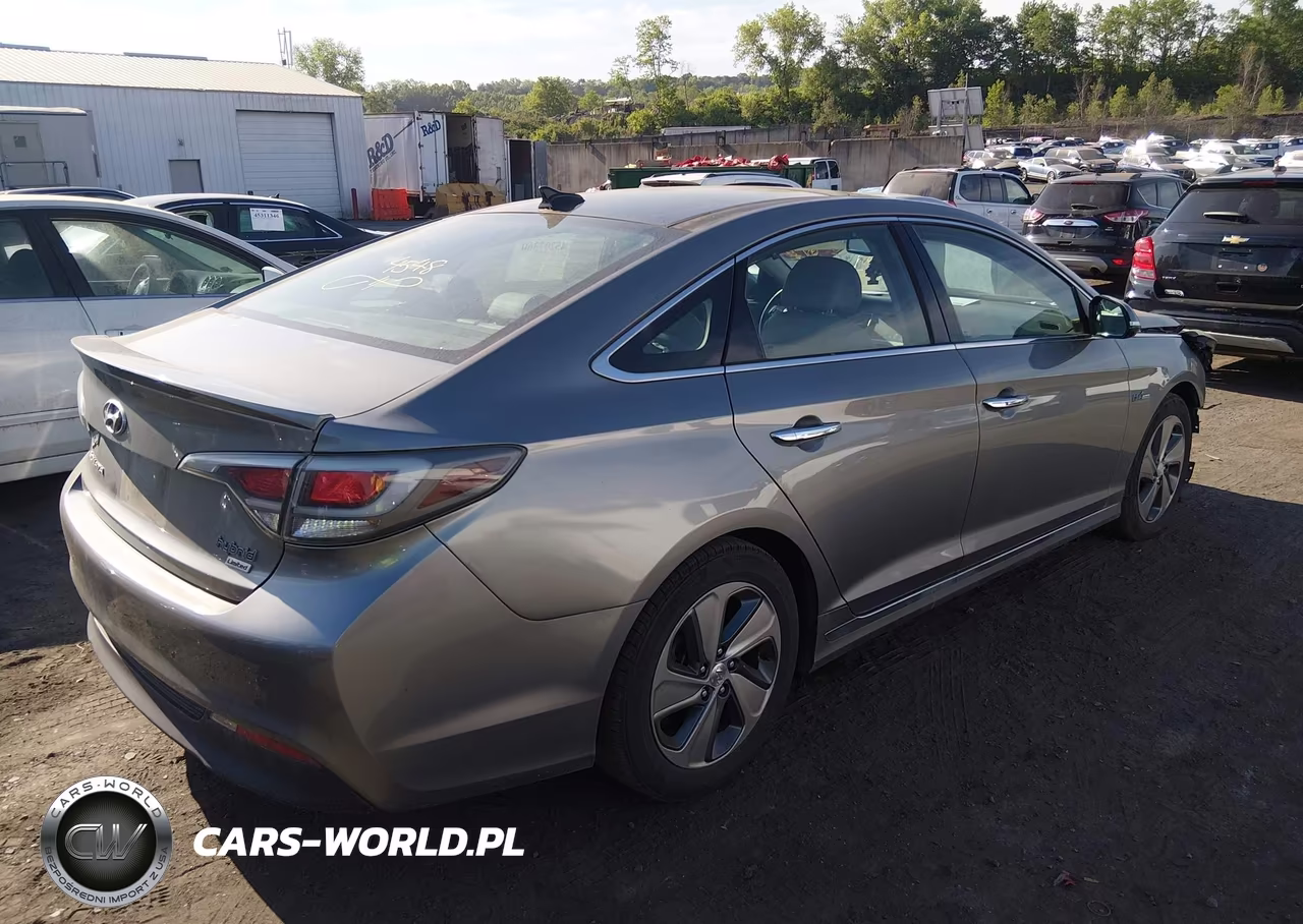 2017 Hyundai Sonata Hybrid Limited VIN:KMHE34L11HA057222 - 4