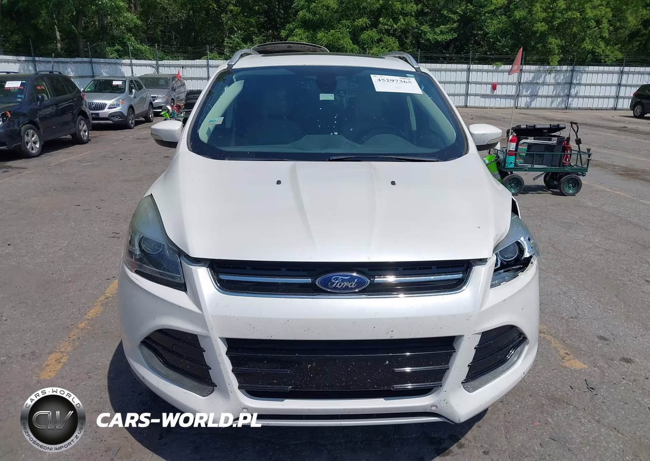 2016 Ford Escape Titanium VIN:1FMCU9J96GUC57682 - 13
