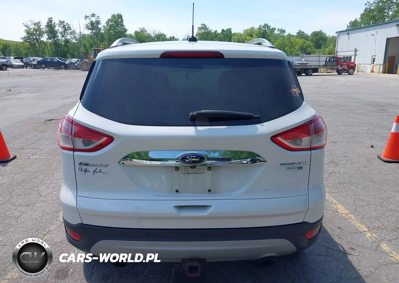 2016 Ford Escape Titanium VIN:1FMCU9J96GUC57682 - 17