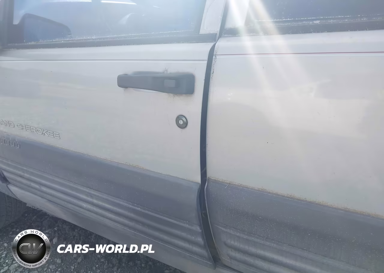 1998 Jeep Grand Cherokee Laredo VIN:1J4FX58S9WC149761 - 6