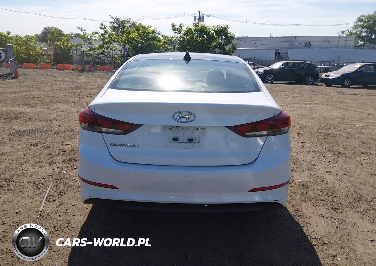 2017 Hyundai Elantra Value Edition VIN:5NPD84LFXHH201114 - 16