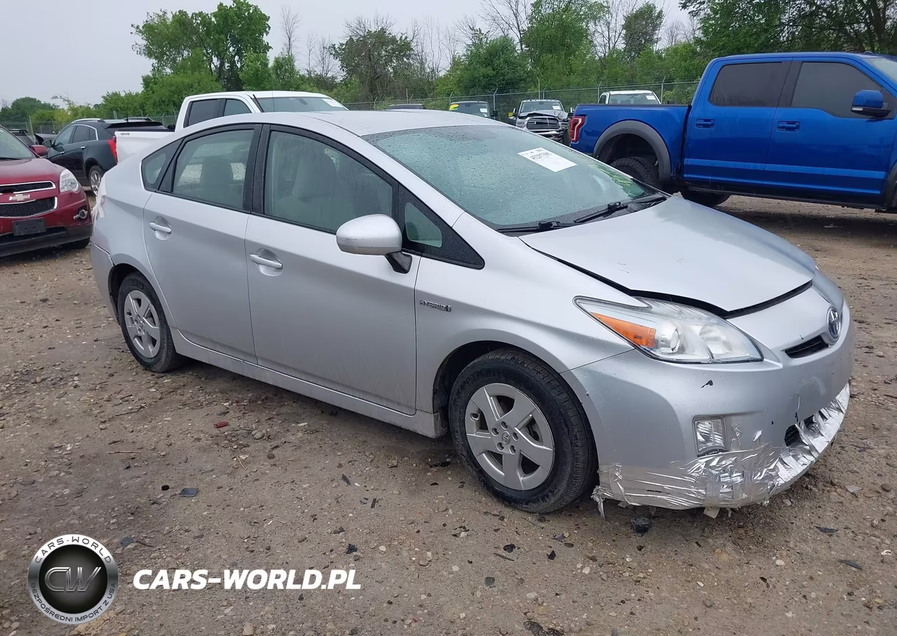 2011 Toyota Prius Two