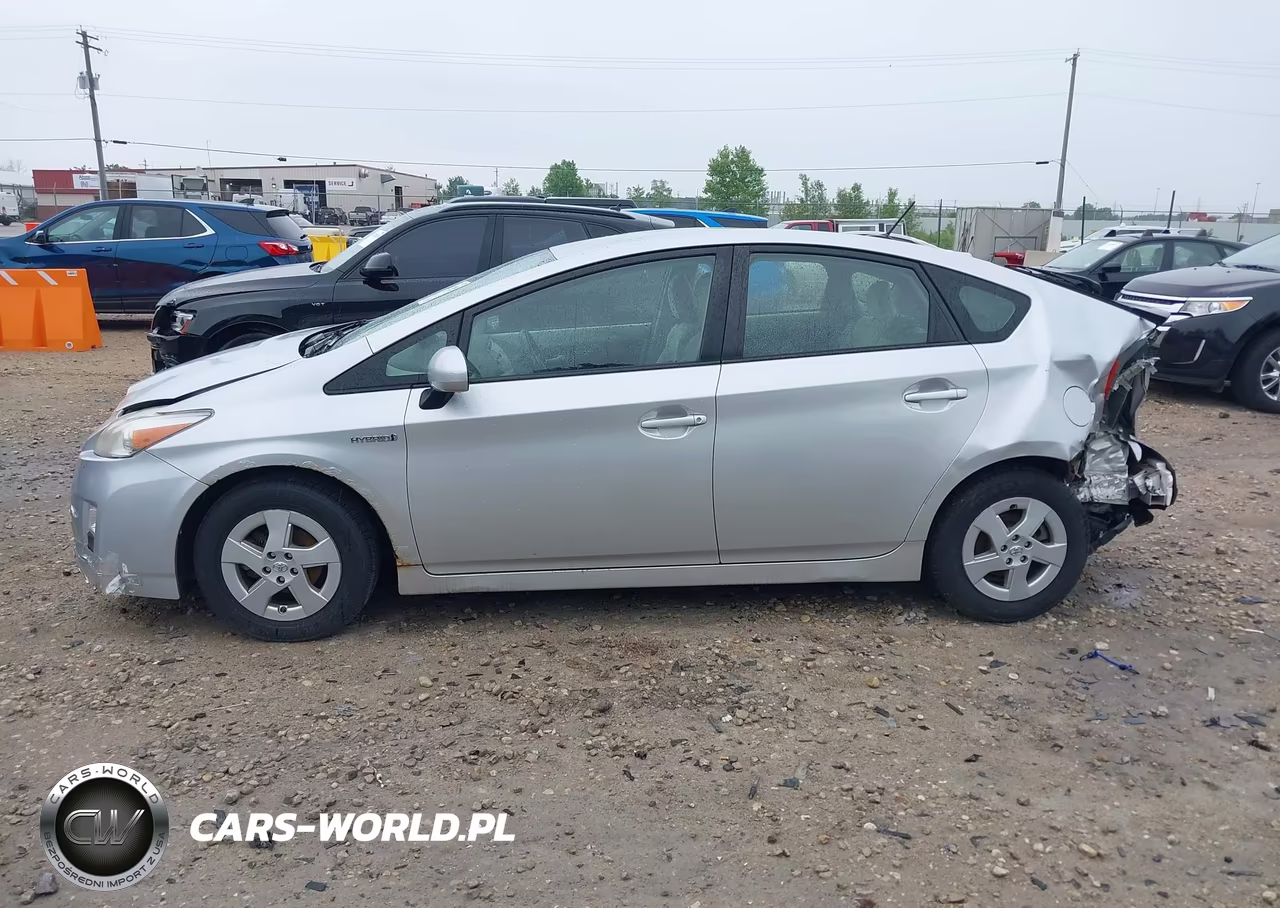 2011 Toyota Prius Two VIN:JTDKN3DU7B1374224 - 14