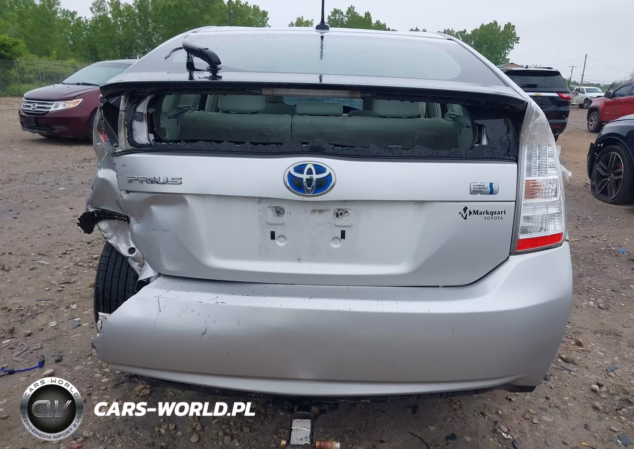 2011 Toyota Prius Two VIN:JTDKN3DU7B1374224 - 16