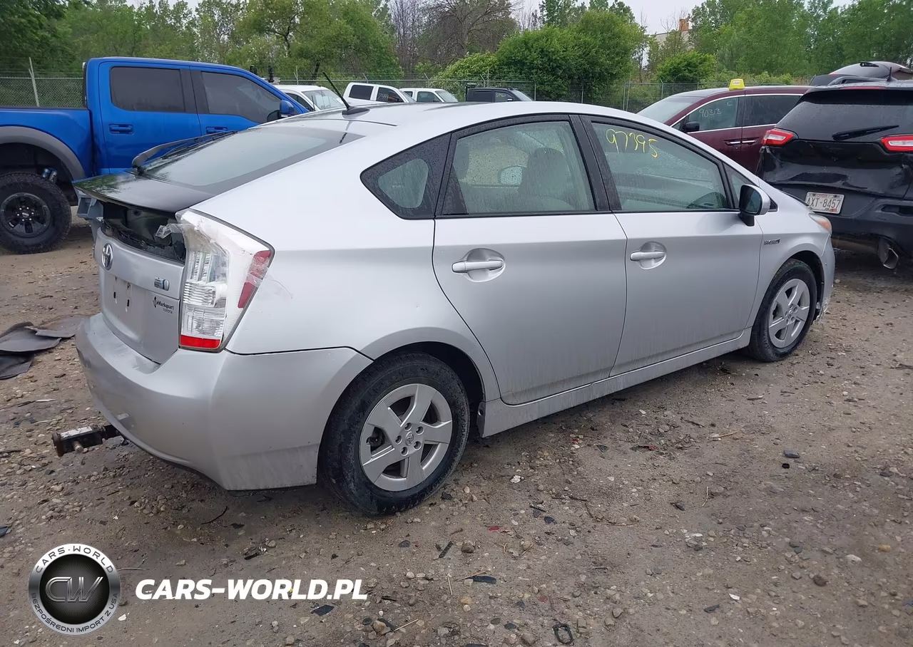 2011 Toyota Prius Two VIN:JTDKN3DU7B1374224 - 4