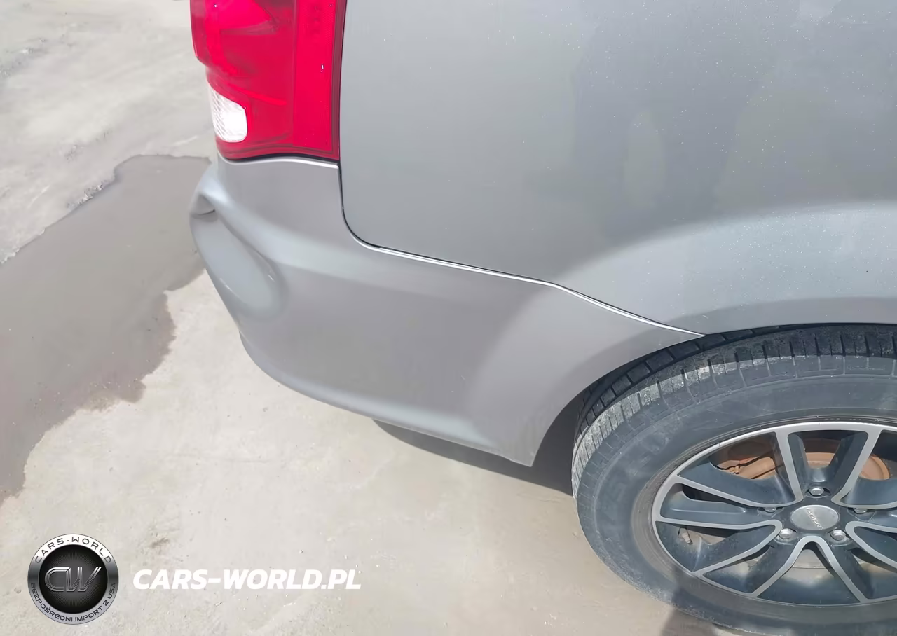 2018 Dodge Grand Caravan Se Plus VIN:2C4RDGBG2JR220360 - 17