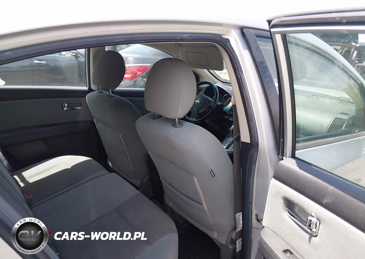 2011 Nissan Sentra 2.0S VIN:3N1AB6APXBL638083 - 8