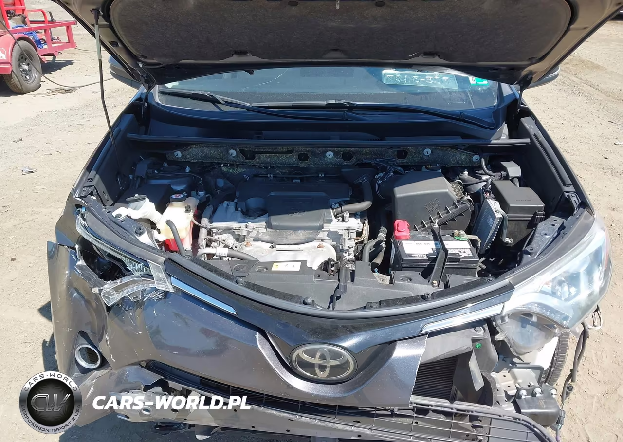 2018 Toyota Rav4 Xle VIN:JTMRFREVXJJ725485 - 10