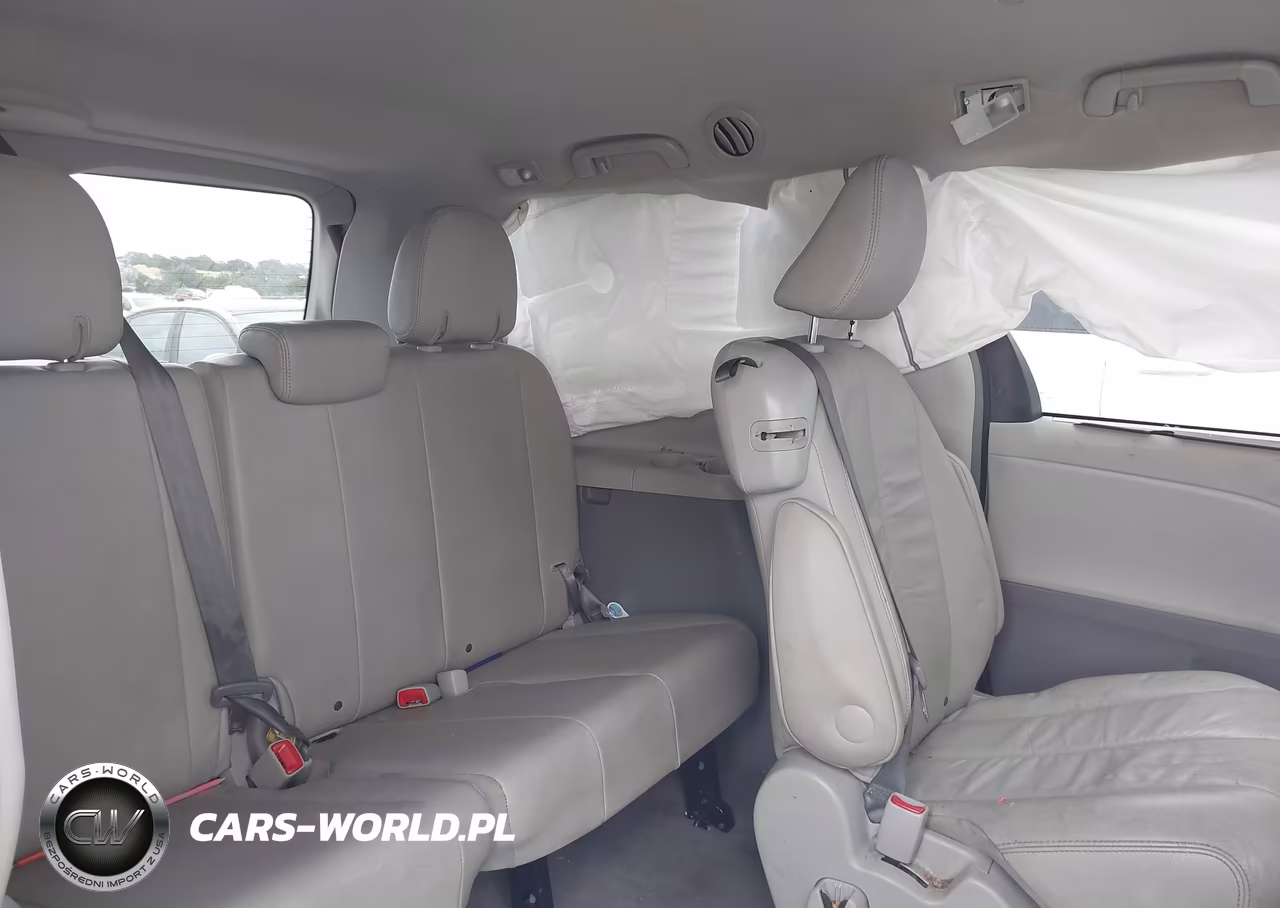 2012 Toyota Sienna Xle V6 8 Passenger VIN:5TDYK3DCXCS233176 - 8