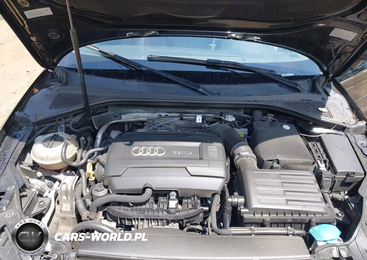 2015 Audi A3 2.0T Premium VIN:WAUBFGFFXF1011440 - 10