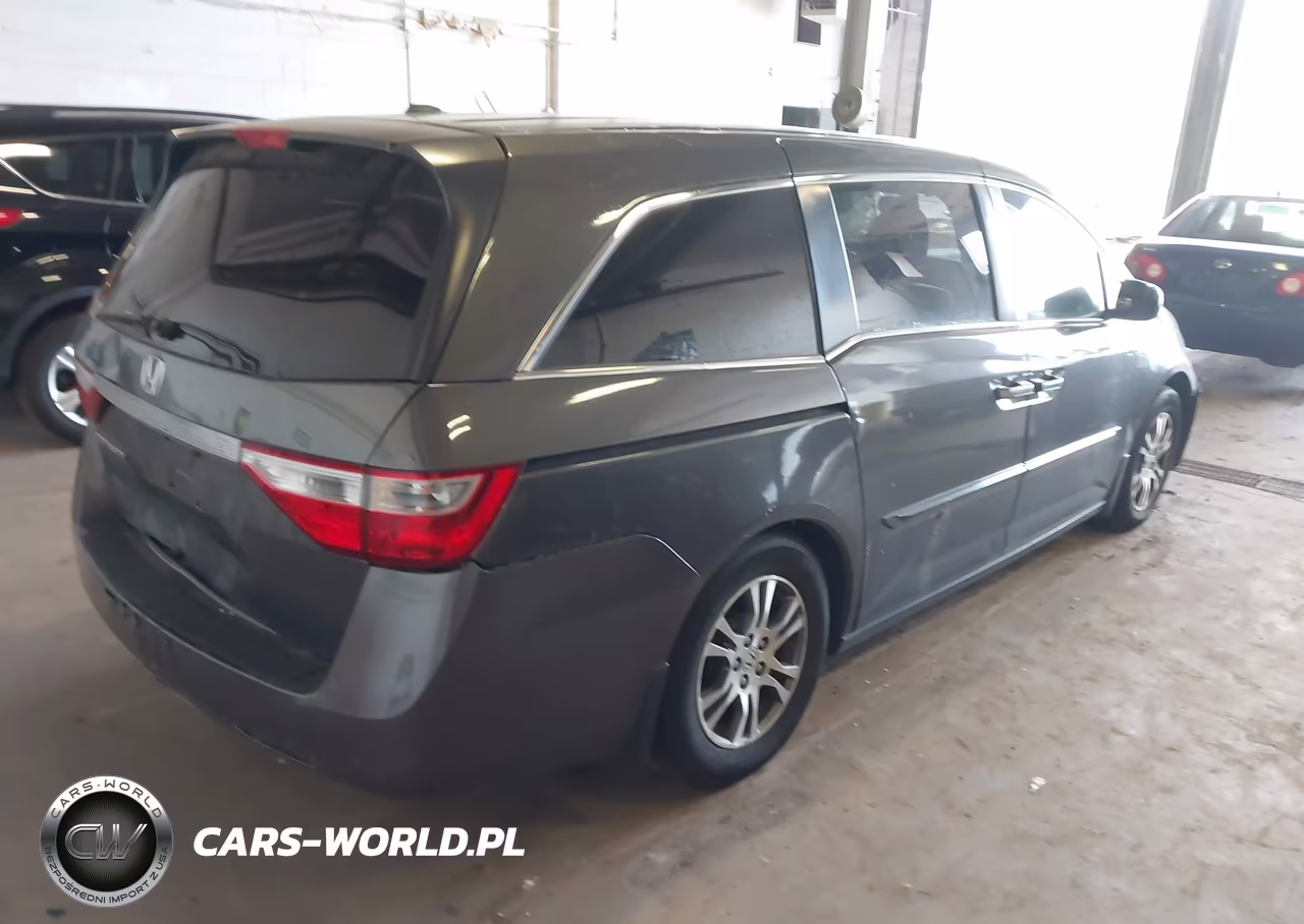 2013 Honda Odyssey Ex-L VIN:5FNRL5H69DB035762 - 4