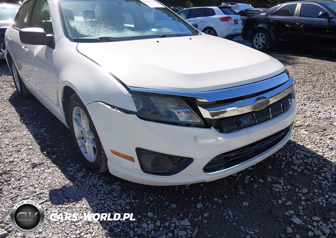 2012 Ford Fusion S VIN:3FAHP0GA3CR340475 - 6