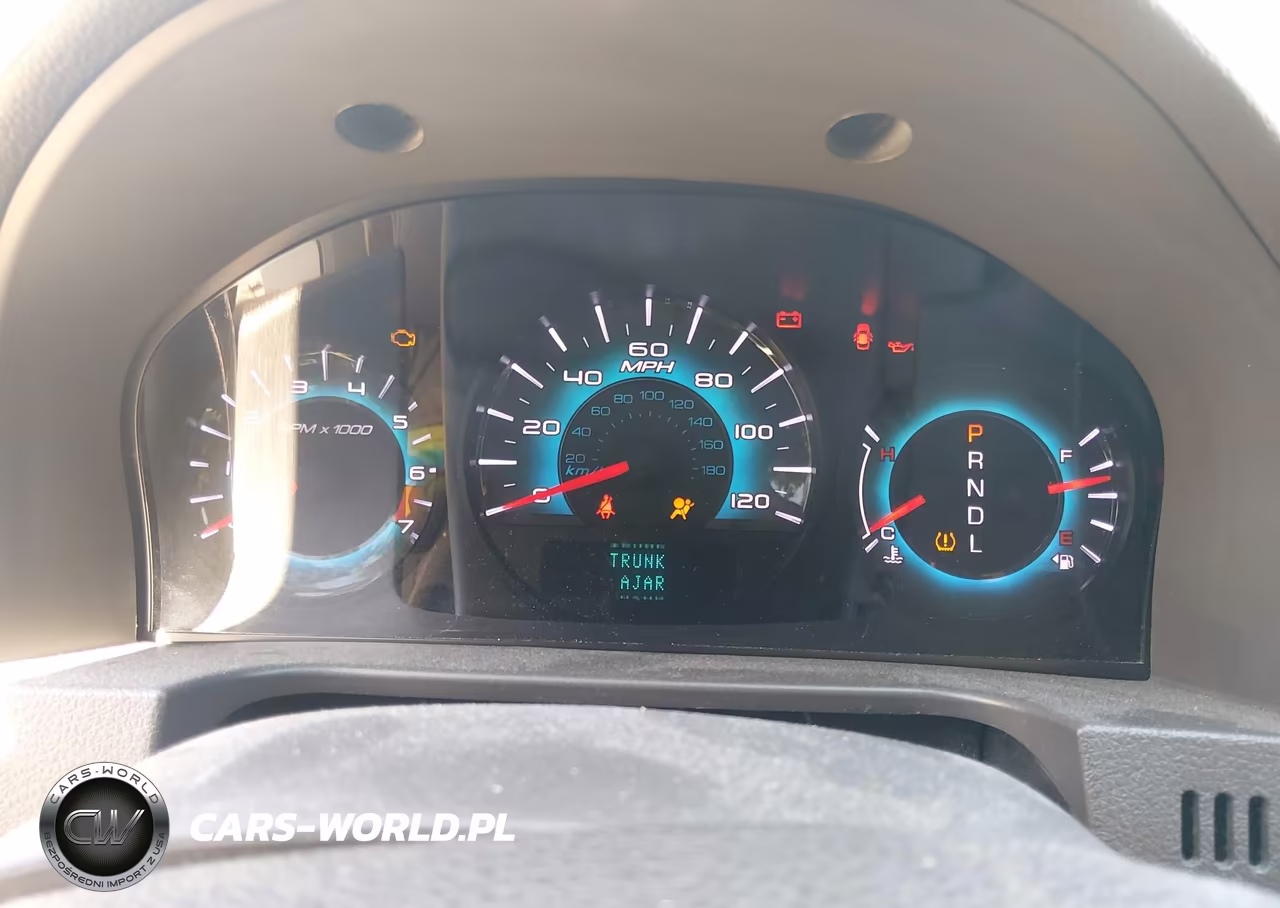 2012 Ford Fusion S VIN:3FAHP0GA3CR340475 - 7
