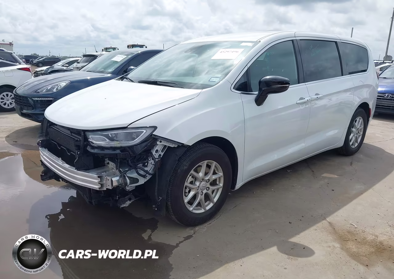 2026 Chrysler Pacifica Select VIN:2C4RC1BG7TR270920 - 2