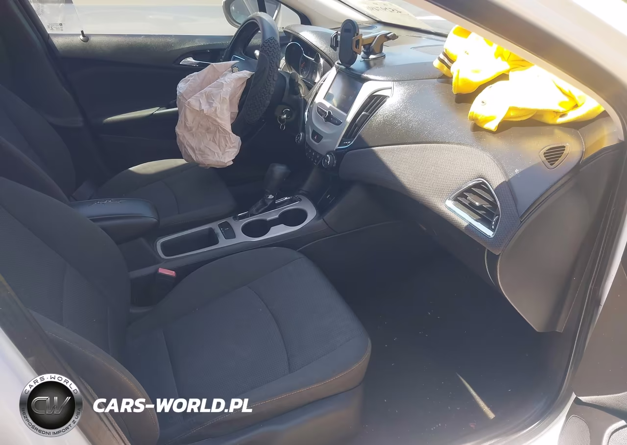 2018 Chevrolet Cruze Ls Auto VIN:1G1BC5SMXJ7192719 - 5
