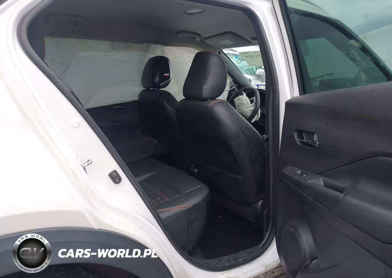 2019 Nissan Kicks Sr VIN:3N1CP5CU5KL482090 - 8