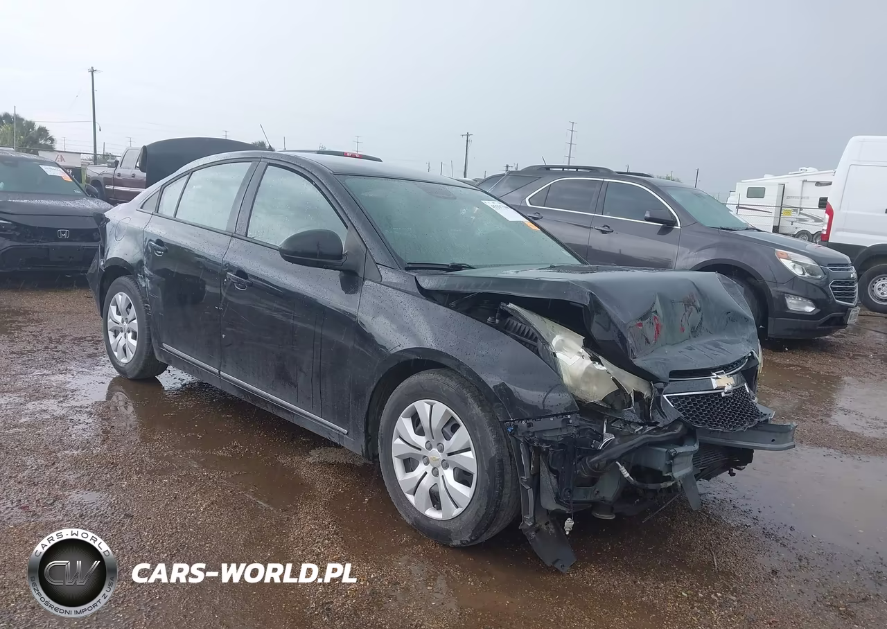 2013 Chevrolet Cruze Ls Auto – zdjęcie 1 z 17