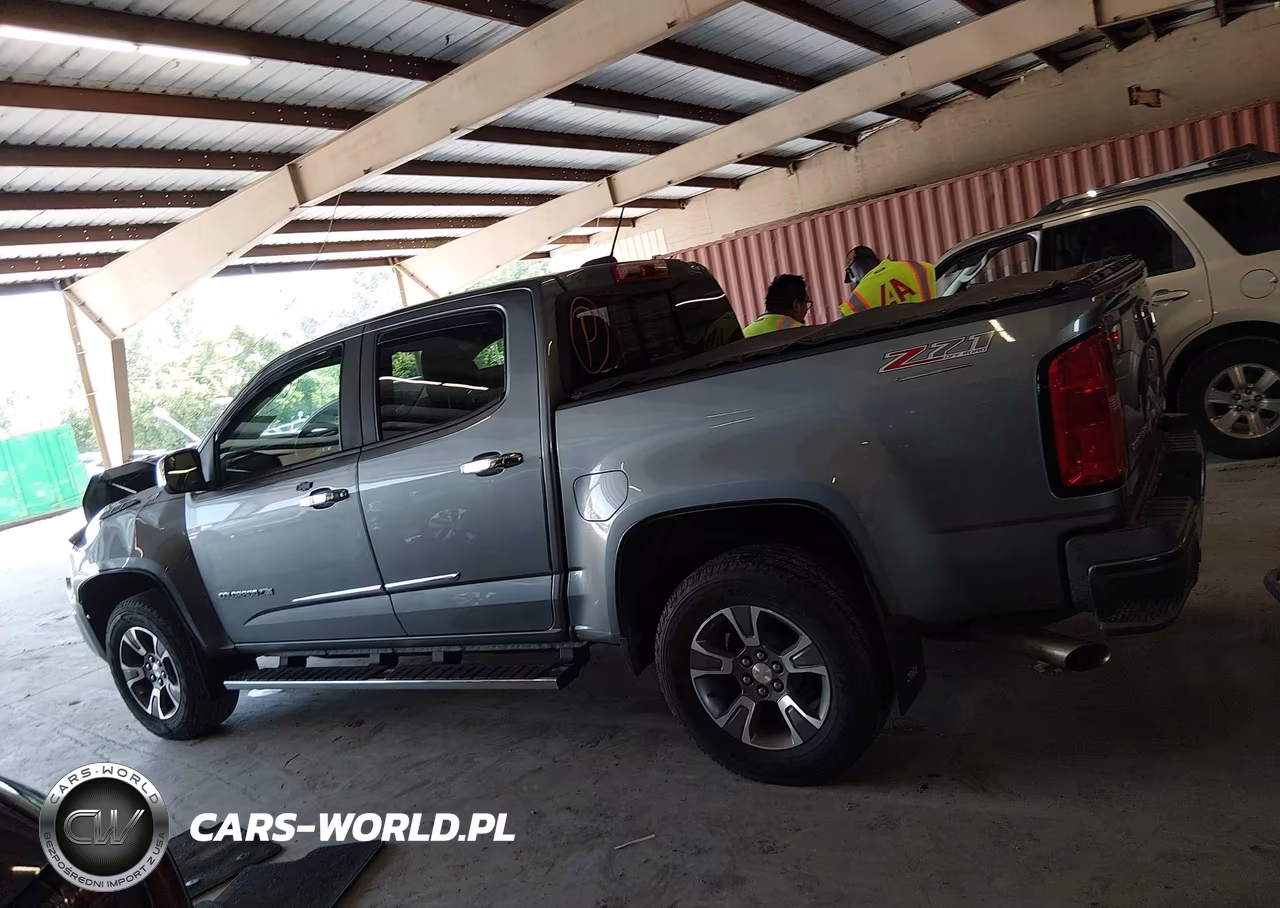 2018 Chevrolet Colorado Z71 VIN:1GCGTDEN0J1239190 - 14