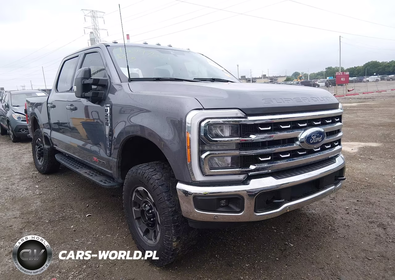 2023 Ford F-250 Lariat – zdjęcie 1 z 16