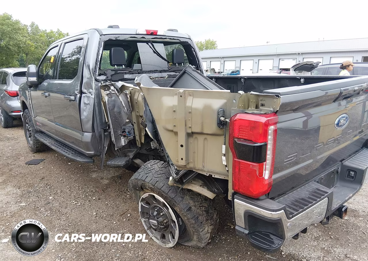 2023 Ford F-250 Lariat VIN:1FT8W2BM2PED47131 - 11