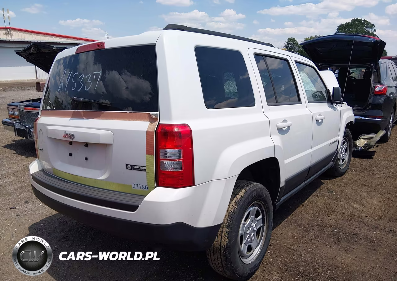 2013 Jeep Patriot Sport VIN:1C4NJRBB2DD245337 - 4