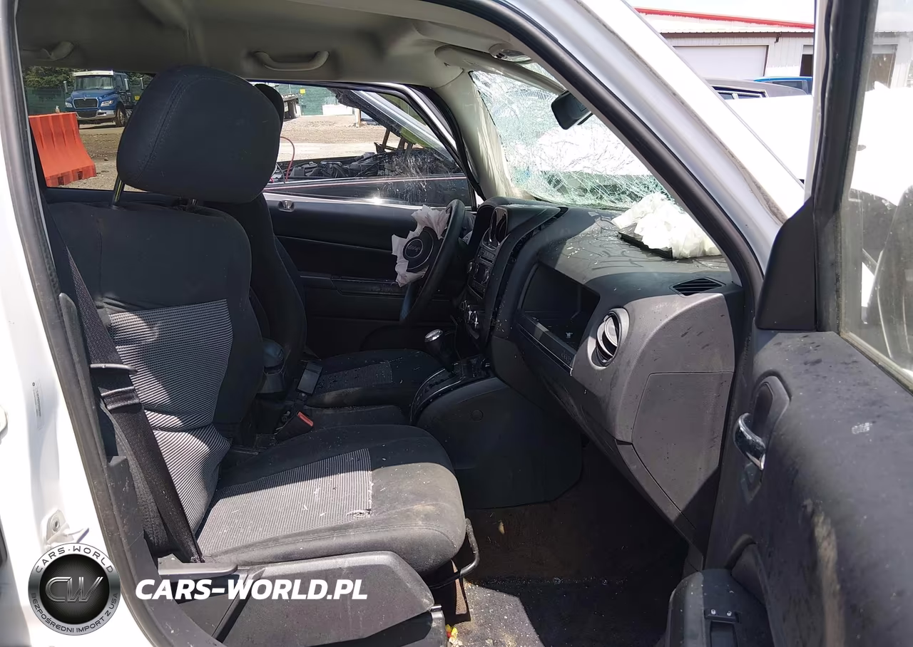 2013 Jeep Patriot Sport VIN:1C4NJRBB2DD245337 - 5