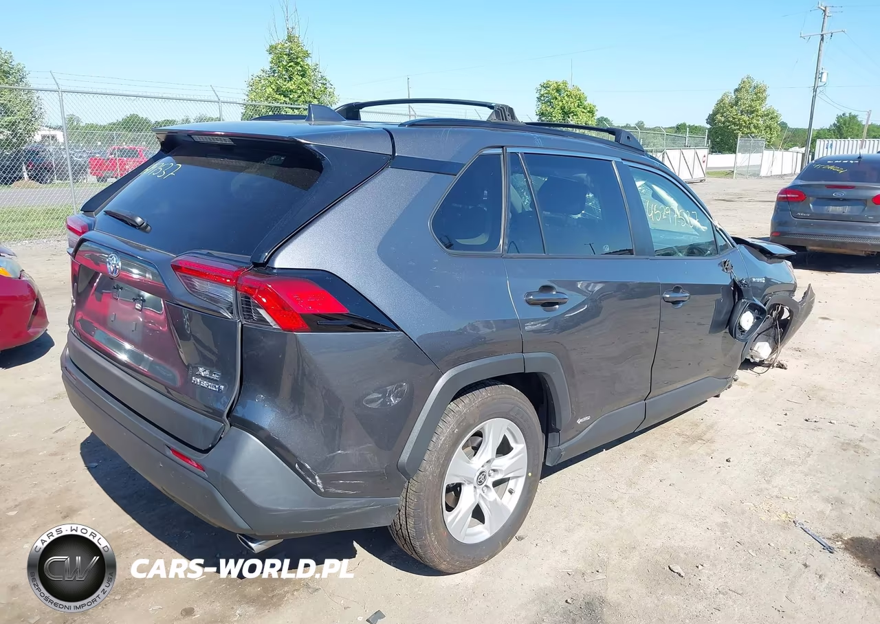 2021 Toyota Rav4 Hybrid Xle VIN:JTMRWRFV7MD119840 - 4