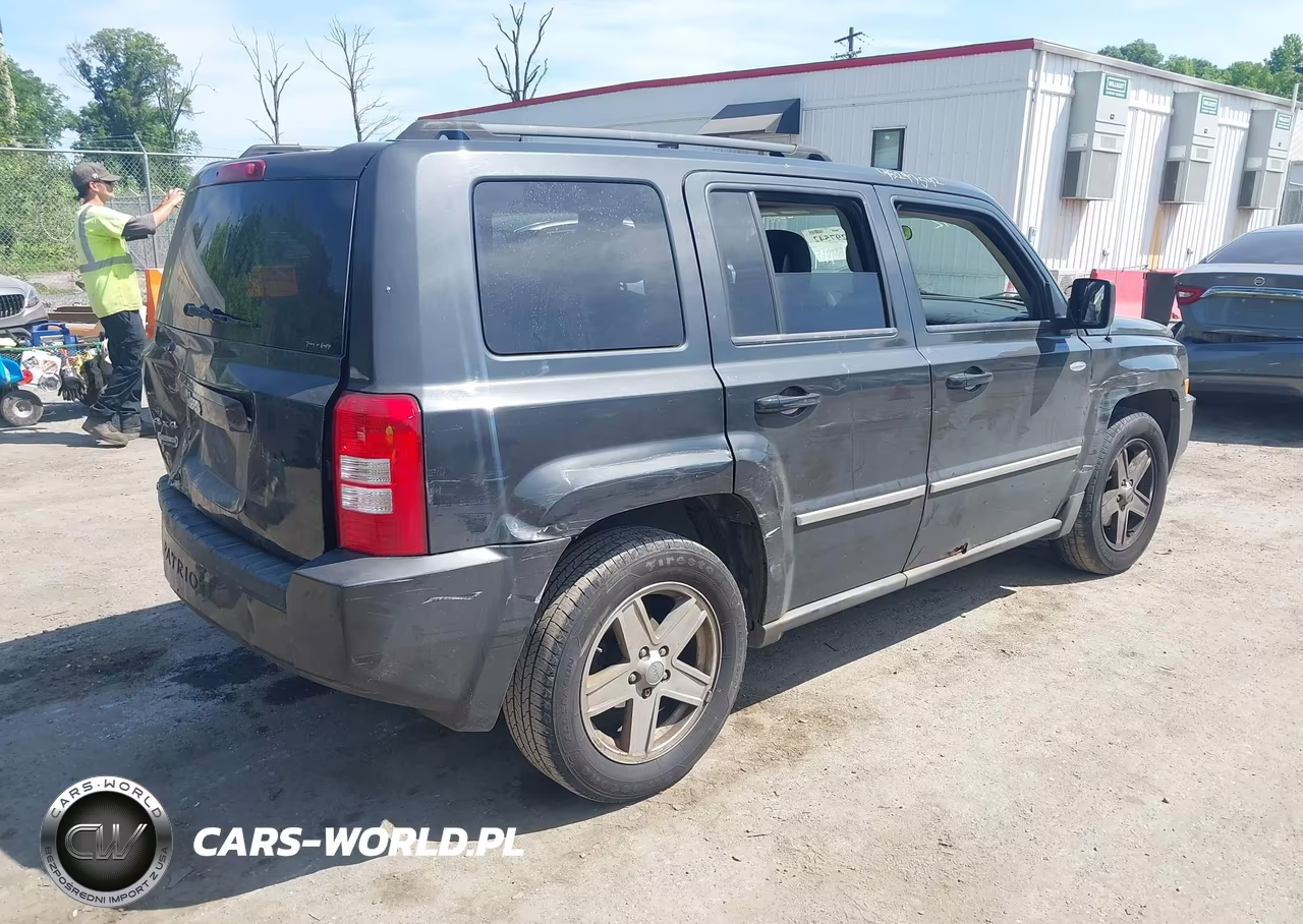 2010 Jeep Patriot Sport VIN:1J4NF1GB3AD646302 - 4