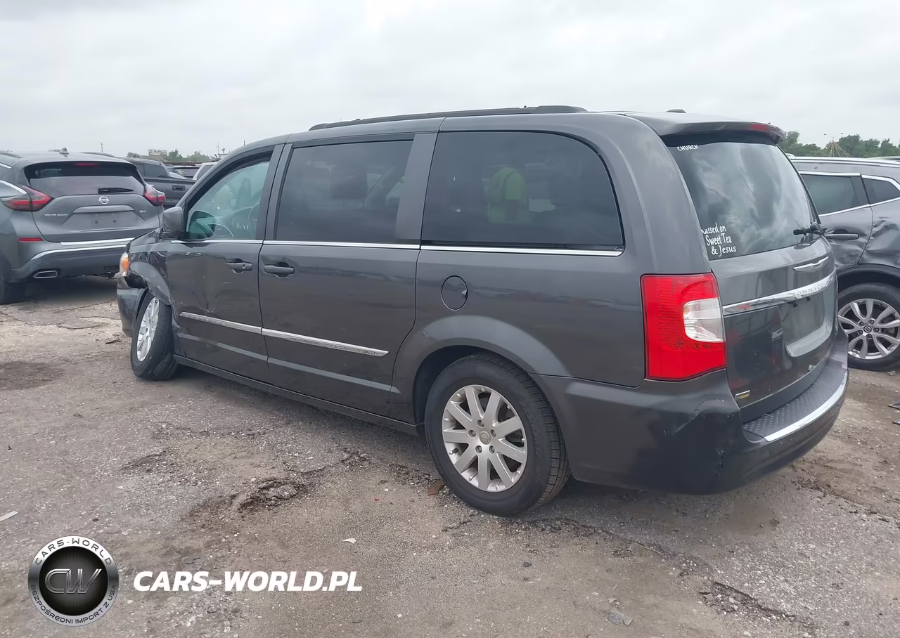 2016 Chrysler Town & Country Touring VIN:2C4RC1BGXGR293436 - 3