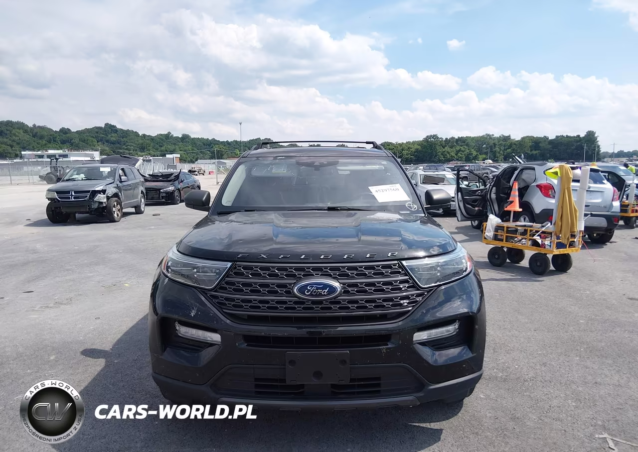 2021 Ford Explorer Xlt VIN:1FMSK8DH2MGA95140 - 12