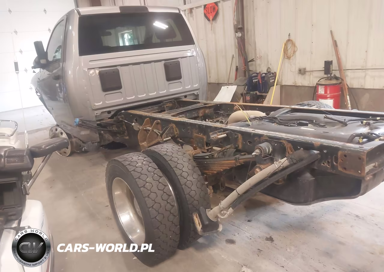 2022 Ram 5500 Chassis Tradesman-Slt VIN:3C7WRNAL0NG397642 - 3