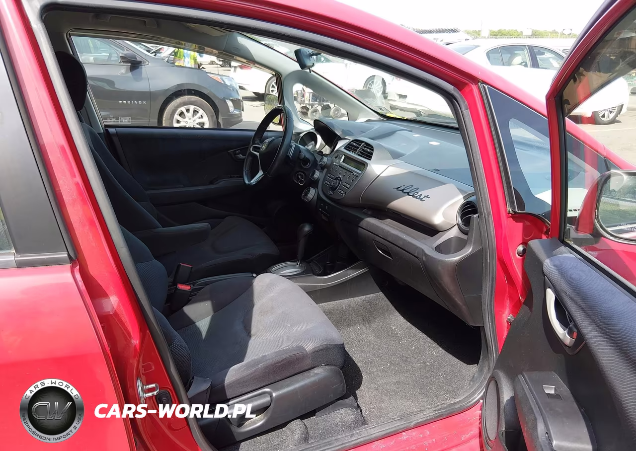 2011 Honda Fit Sport VIN:JHMGE8H53BC015848 - 5