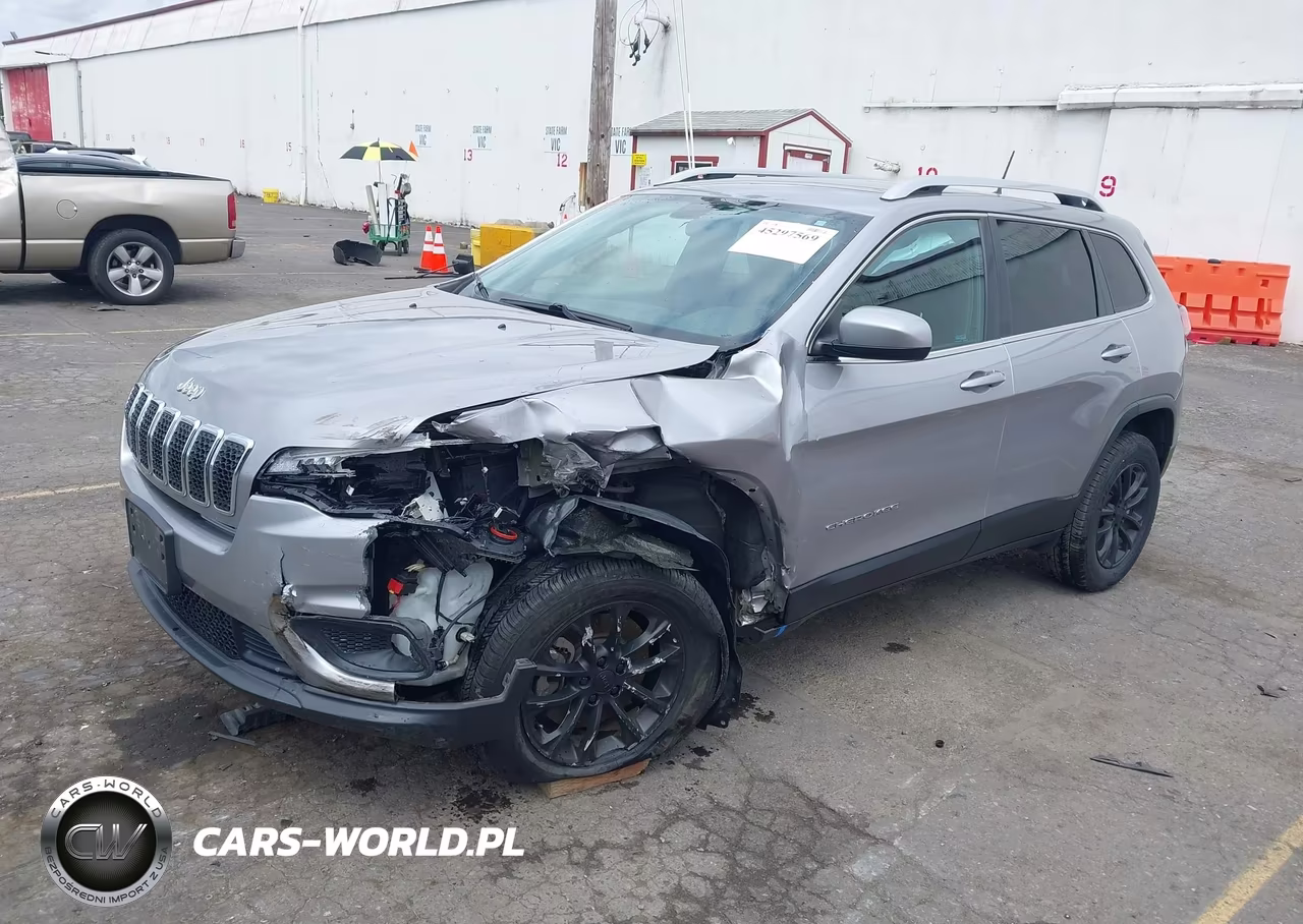 2019 Jeep Cherokee Latitude Fwd VIN:1C4PJLCB1KD272143 - 2