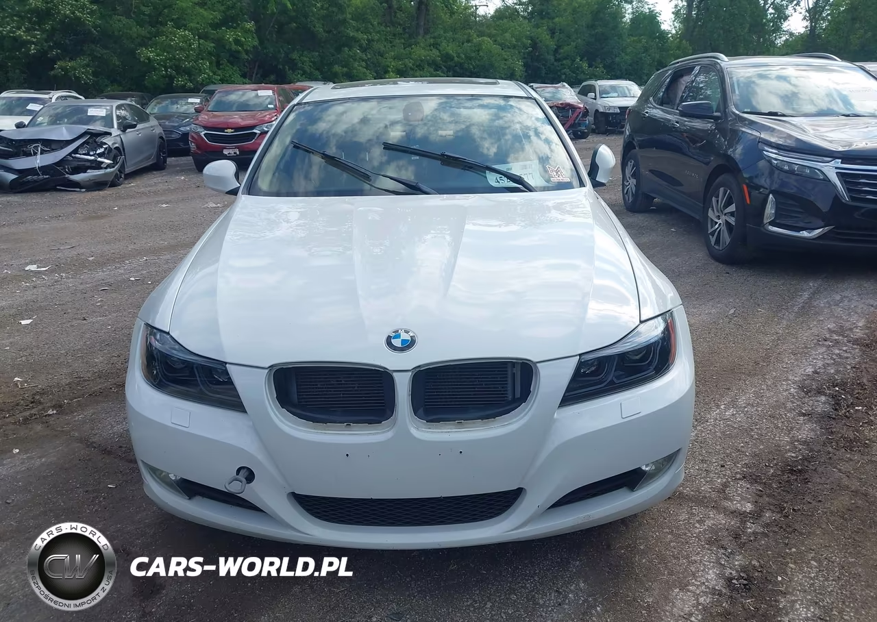 2011 BMW 328I xDrive VIN:WBAPK7G57BNN78683 - 12